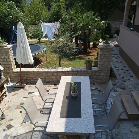 Ferienwohnung Mit 2 Schlafzimmer Oder Studio Apartment - Istrien-Fiorini Brtonigla Kültér fotó