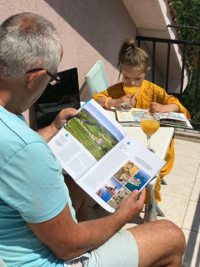 Ferienwohnung Mit 2 Schlafzimmer Oder Studio Apartment - Istrien-Fiorini Brtonigla Kültér fotó